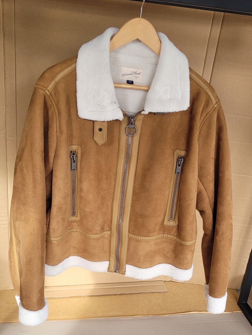 Faux Sherling Bomber Jacket XL - Universal Thread. NEW, NEVER WORN